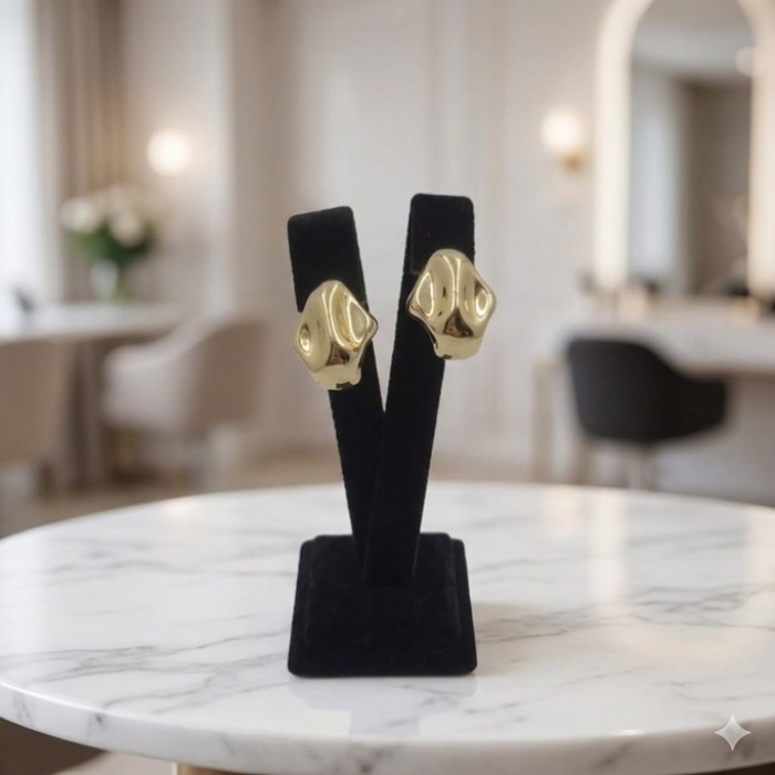 FREYA Heykelsi Form Küpe